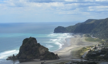 piha-beach-tour-auckland.jpg Piha Beach Tours From Auckland